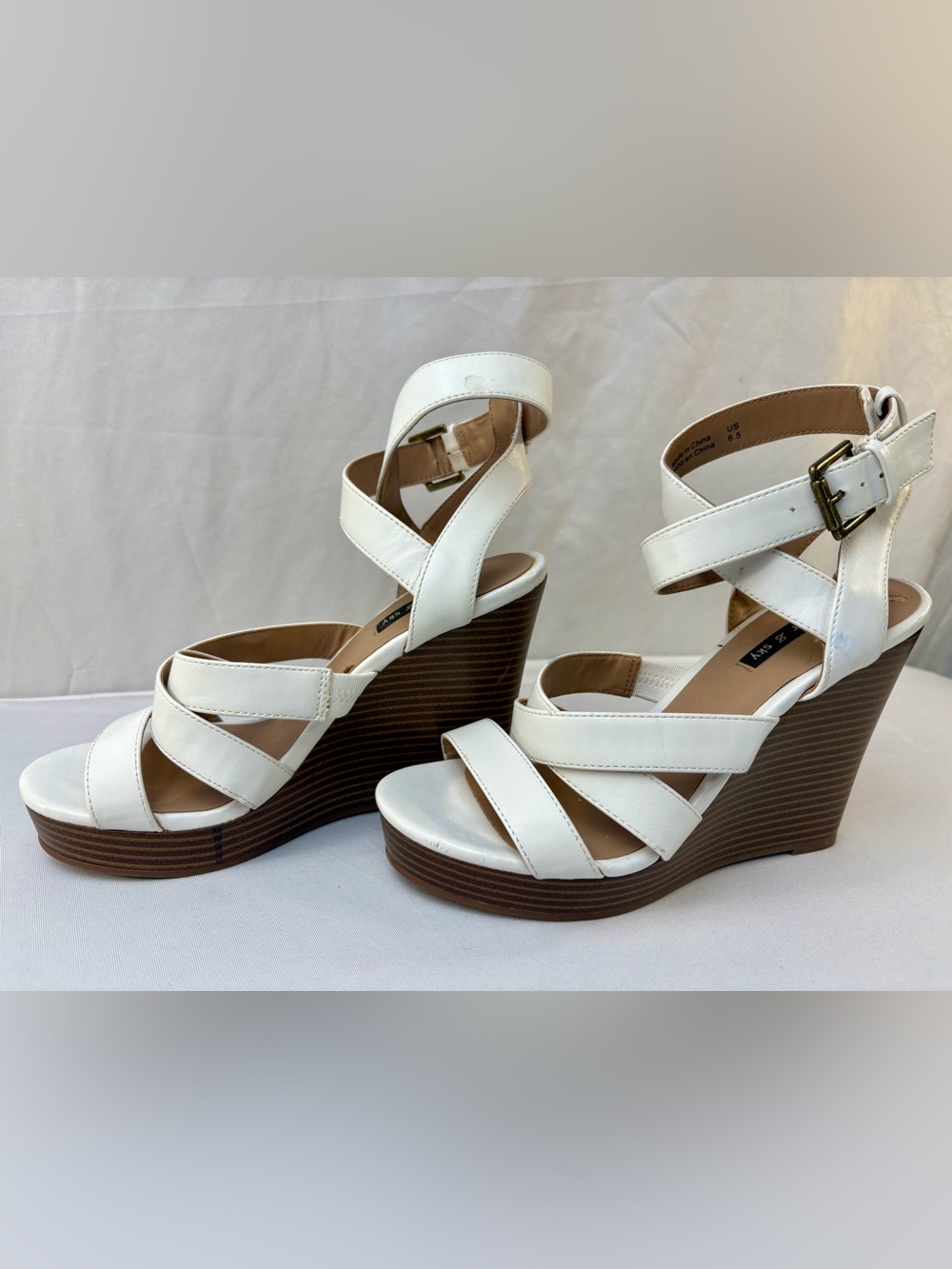 White Strappy Wedge Sandals with Ankle Buckle - Women's Casual Heels
